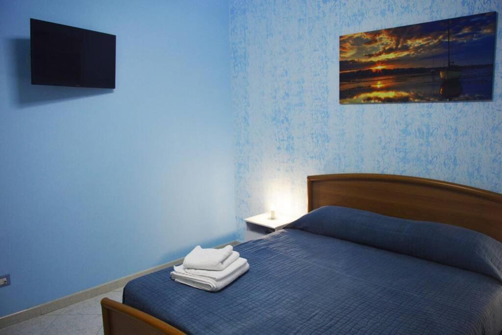 Appartamento Casasolemare Fondachello Fondachello  Luaran gambar