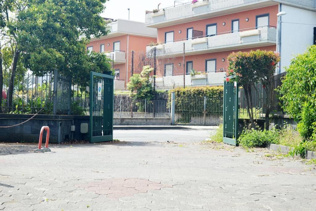 Appartamento Casasolemare Fondachello Fondachello  Luaran gambar