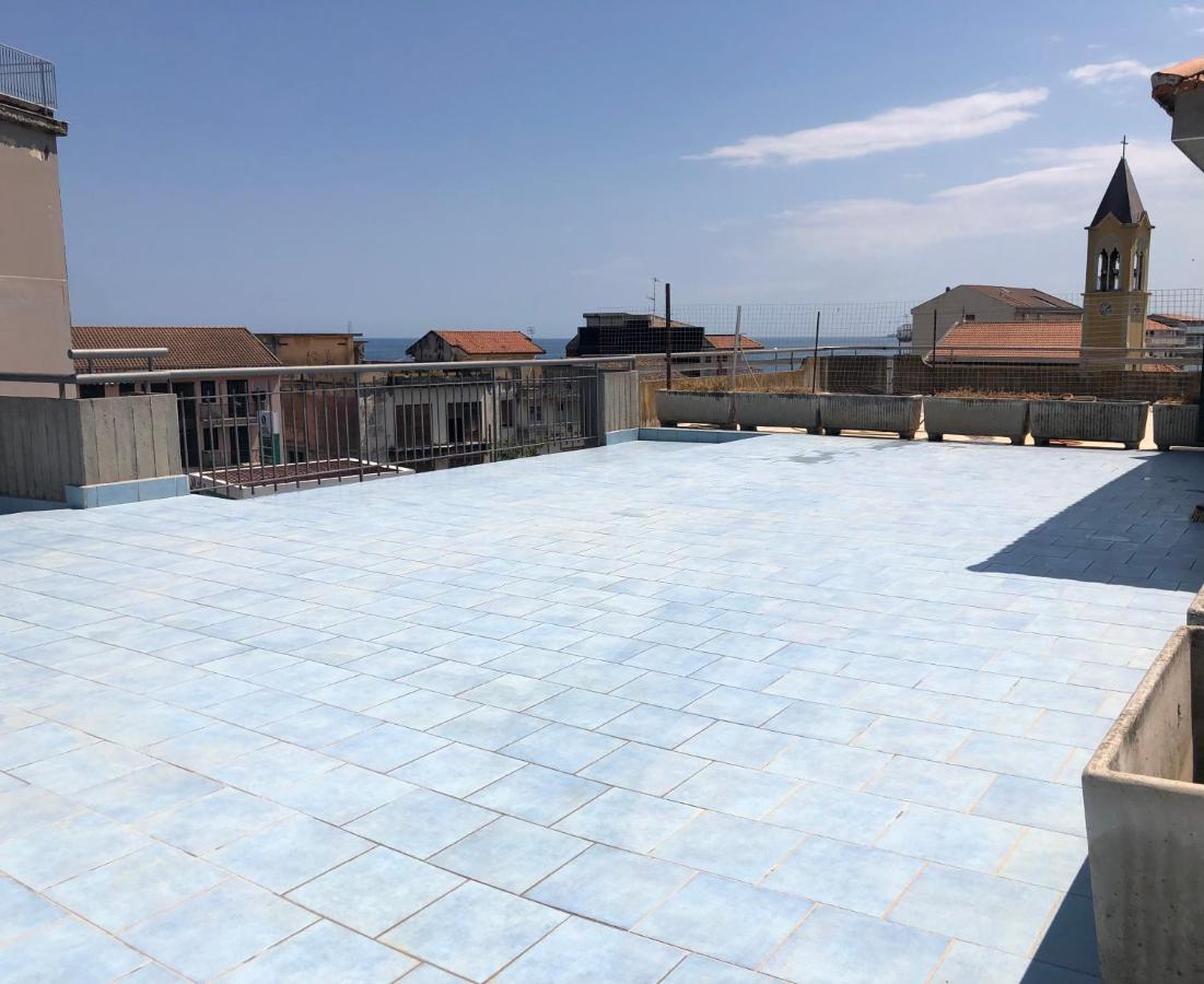 Appartamento Casasolemare Fondachello Fondachello  Luaran gambar